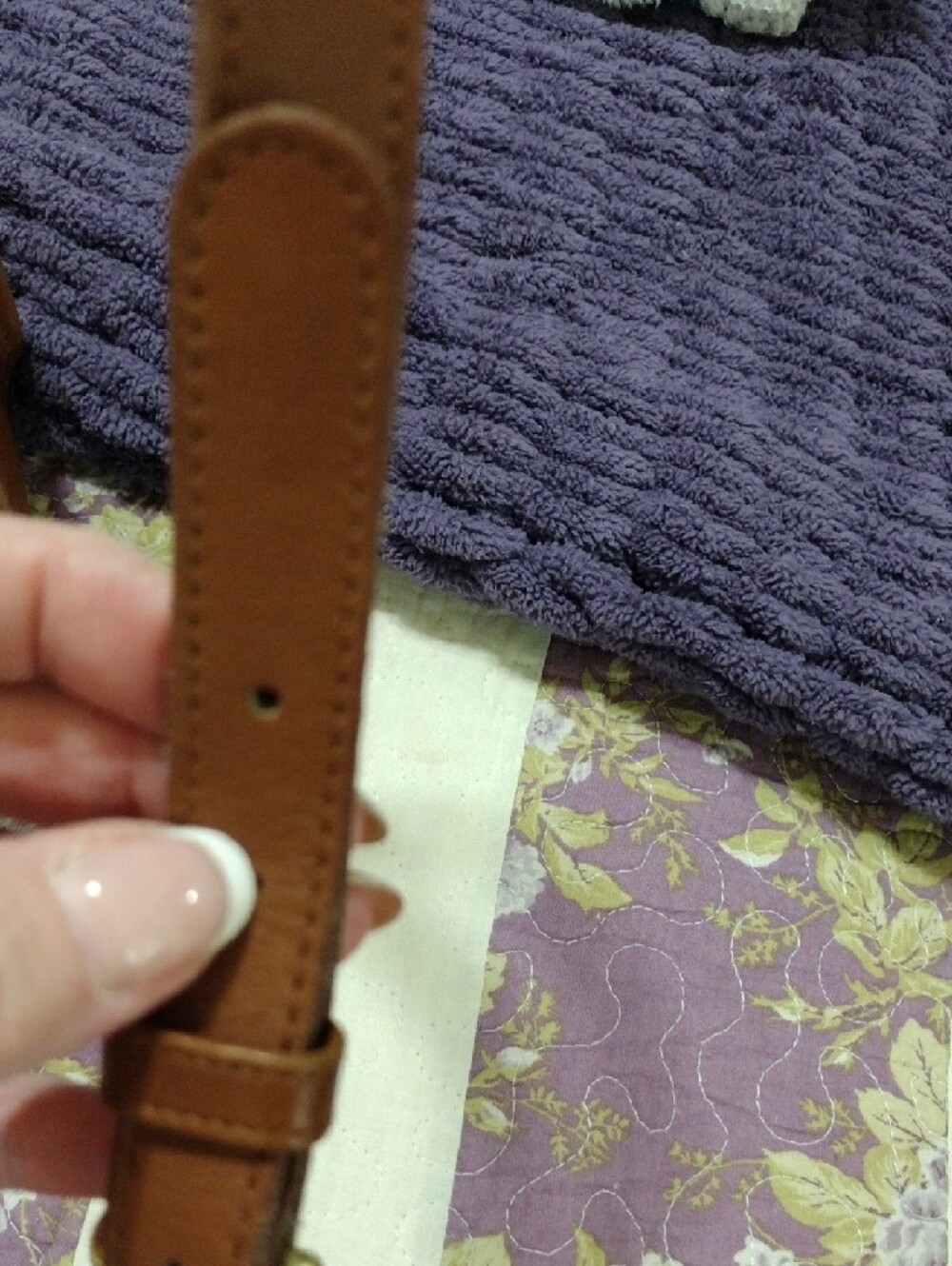 Coach Willis Bag Leather Turn-Lock Crossbody in British Tan Leather - Picture 14 of 16